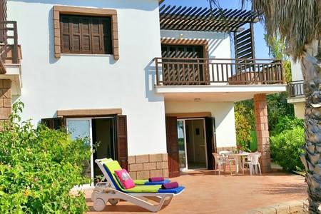 House 3 Larnaca