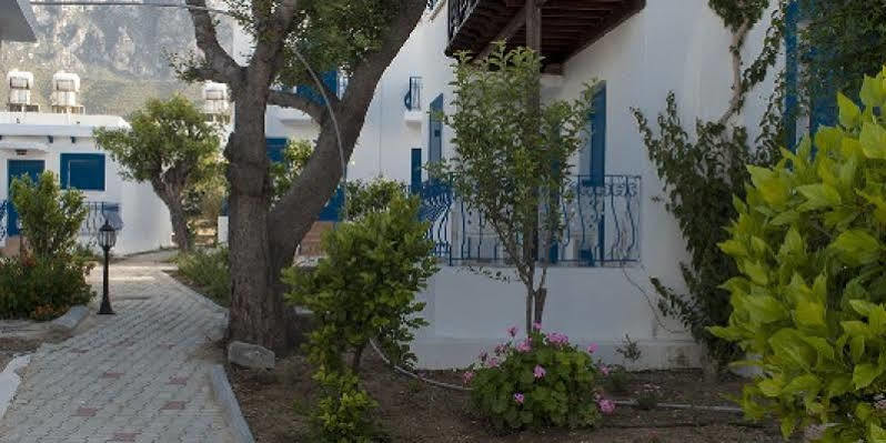 Santoria Holiday Village 3* Kyrenia (Northern Cyprus)