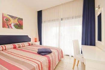 Royal Blue Hotel & Spa Geroskipou