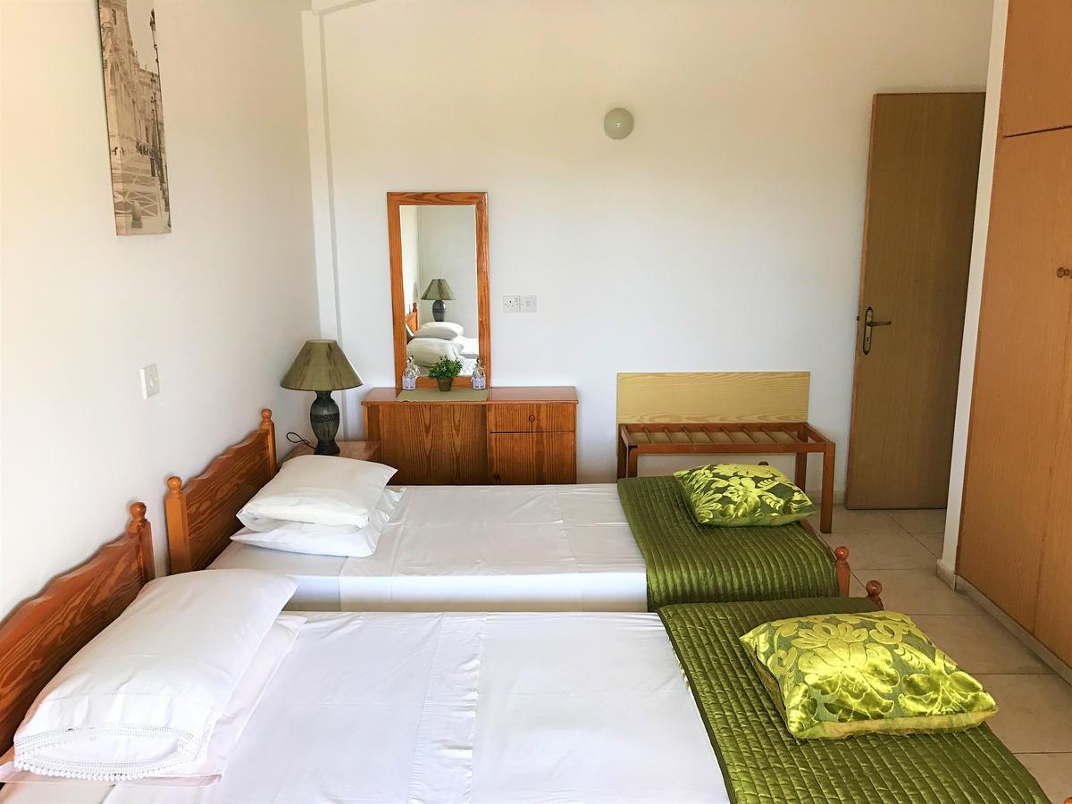 Aparthotel Angela Paphos