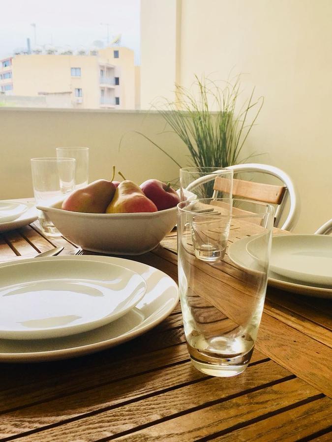 Apartment Elena Court *