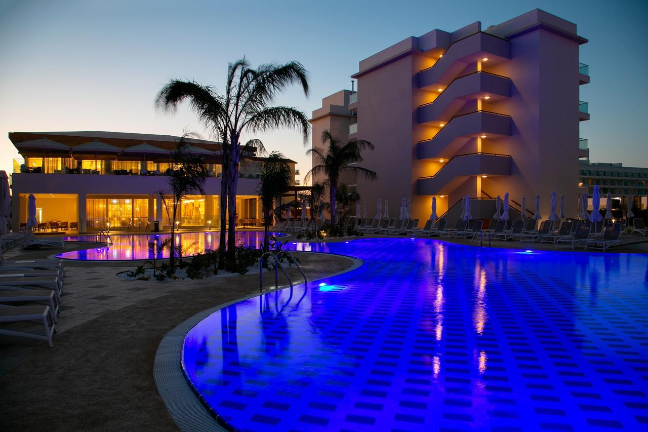 Vangelis Hotel&suites