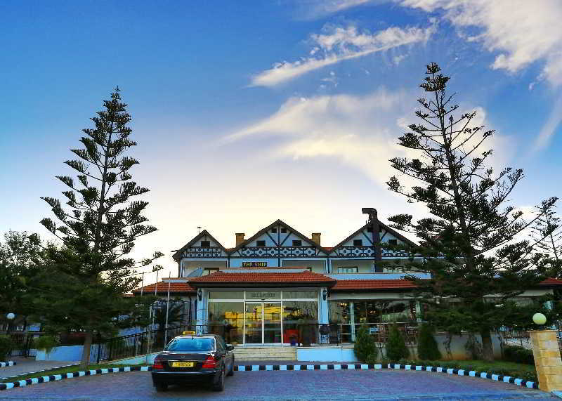 Hotel The Ship
