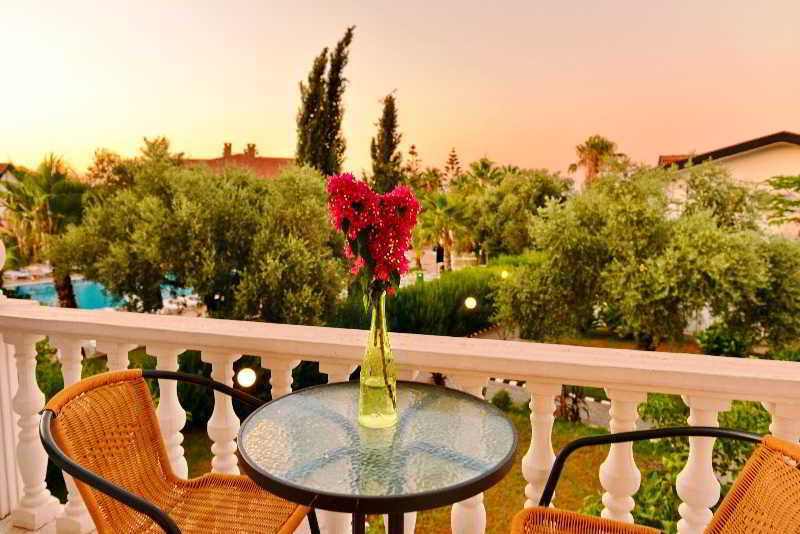 Hotel The Ship Kyrenia (Northern Cyprus)