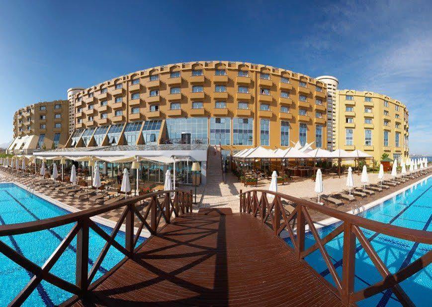 Mercure Cyprus Casino & Wellness