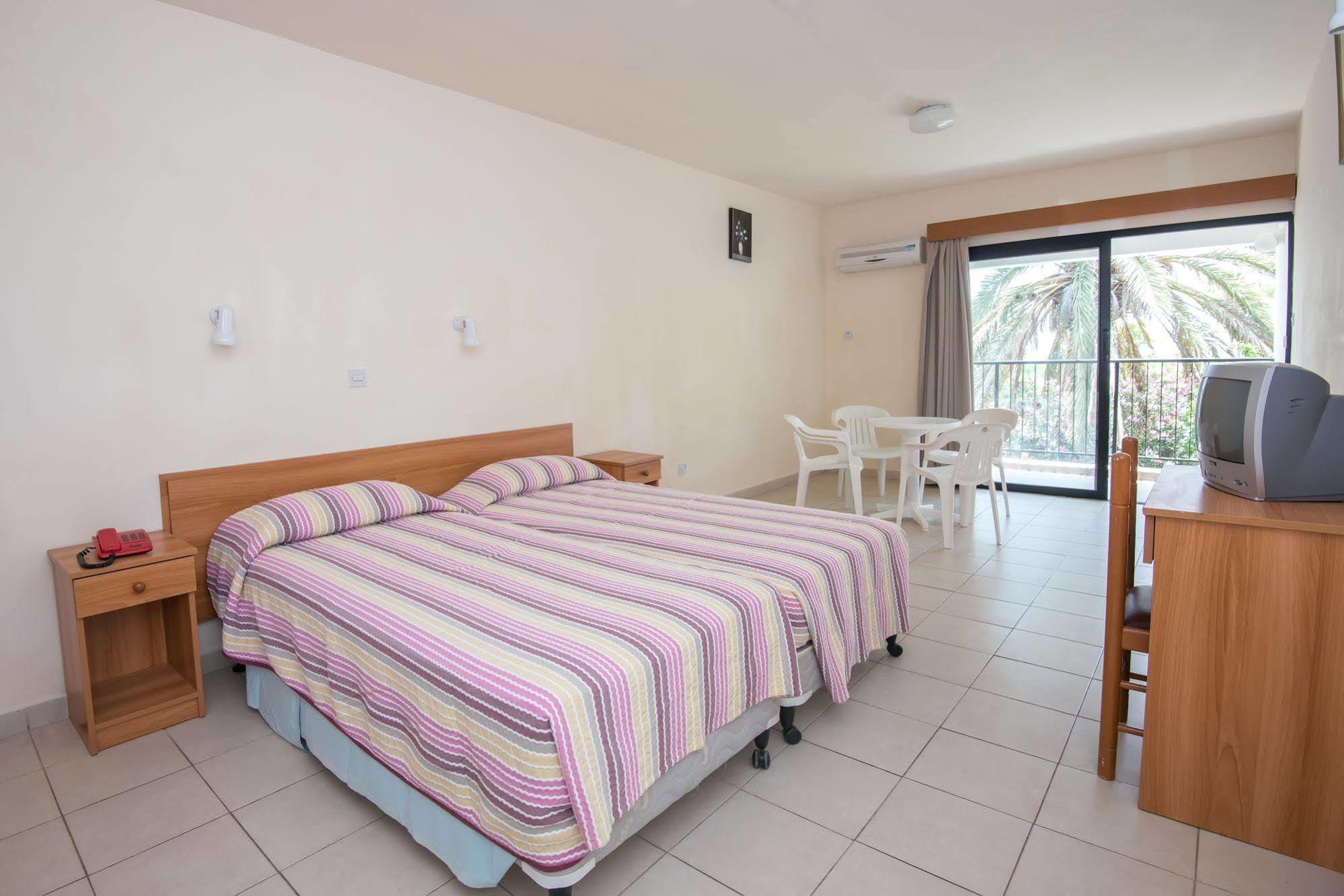 Hotel Kkaras 3 Star