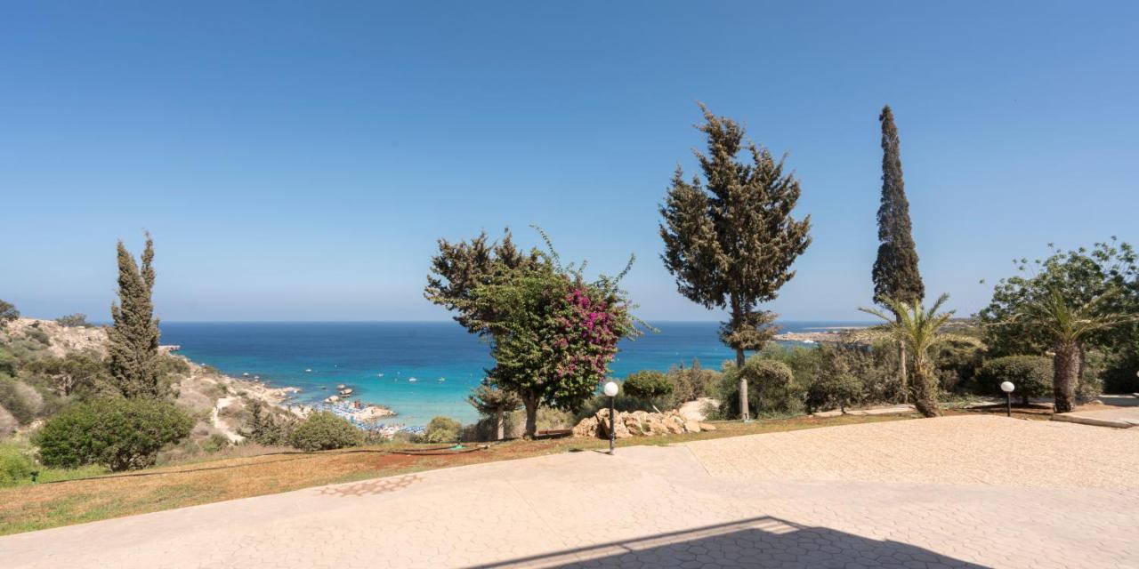 Aparthotel Konnos Bay