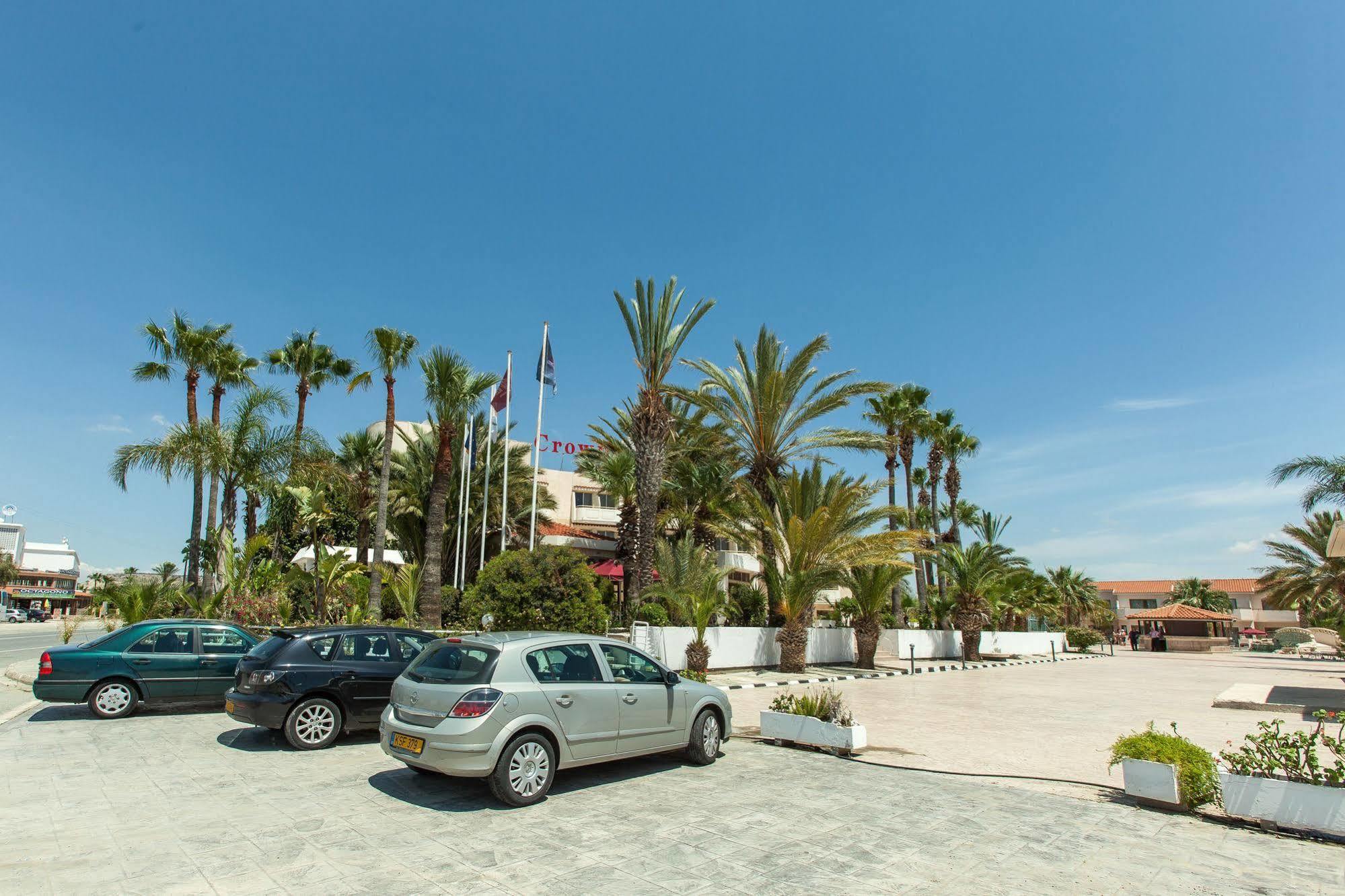 Crown Henipa Hotel Larnaca