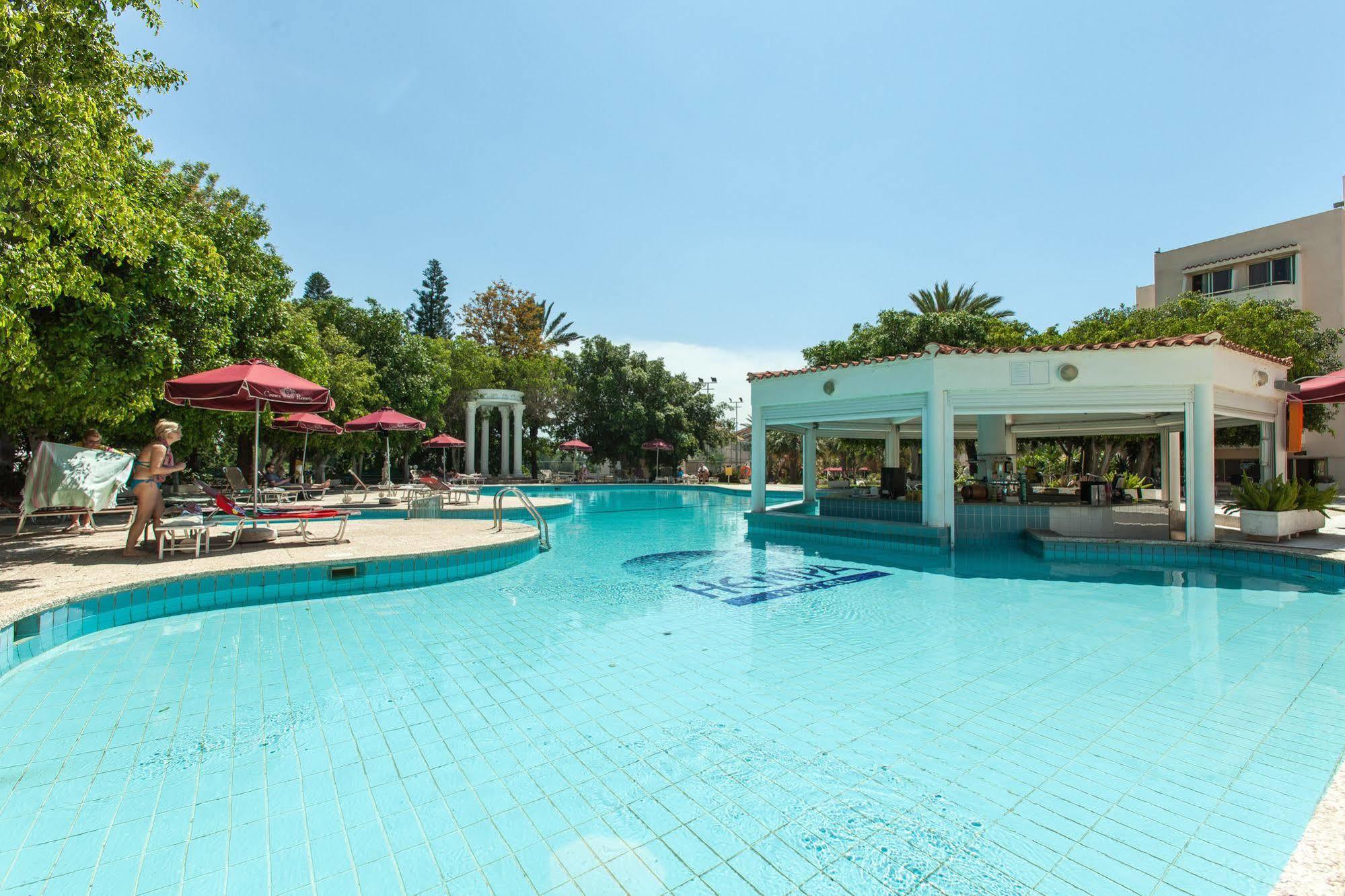 Crown Henipa 3*