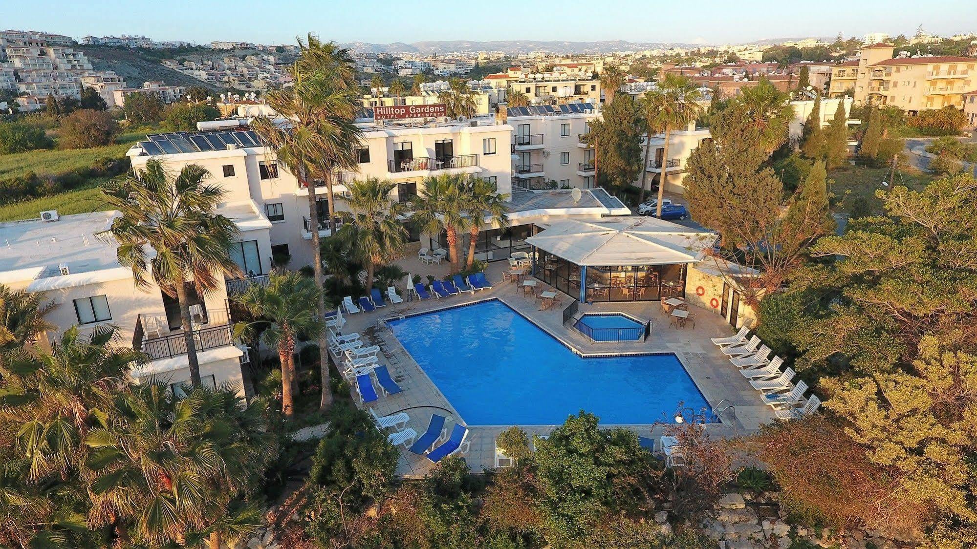 Hilltop Gardens Aparthotel 3*