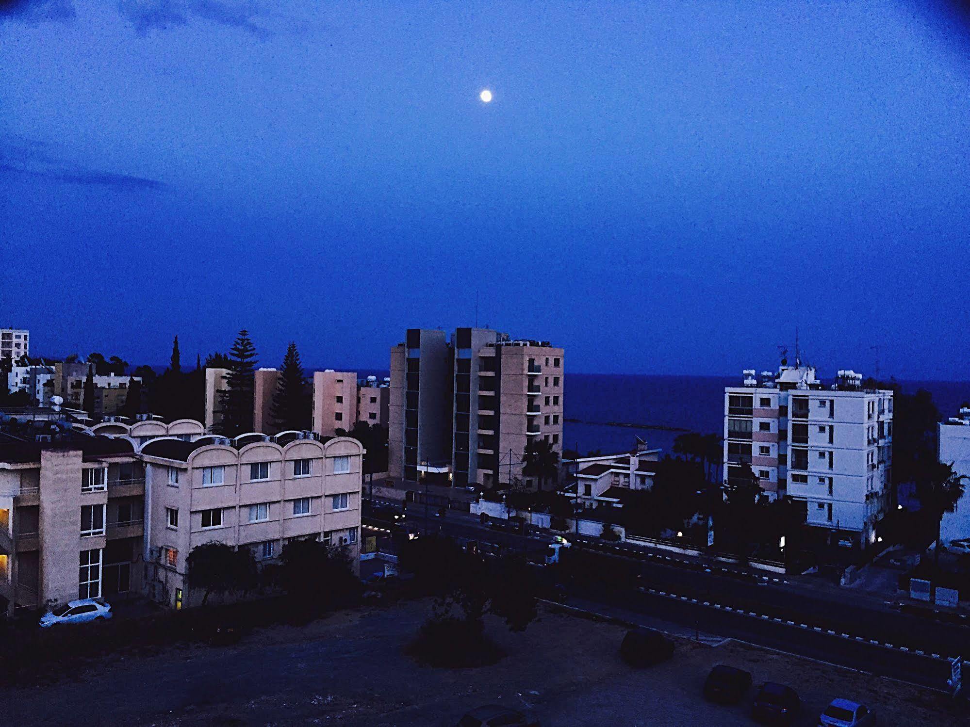 Blue Crane Apts 3* Limassol