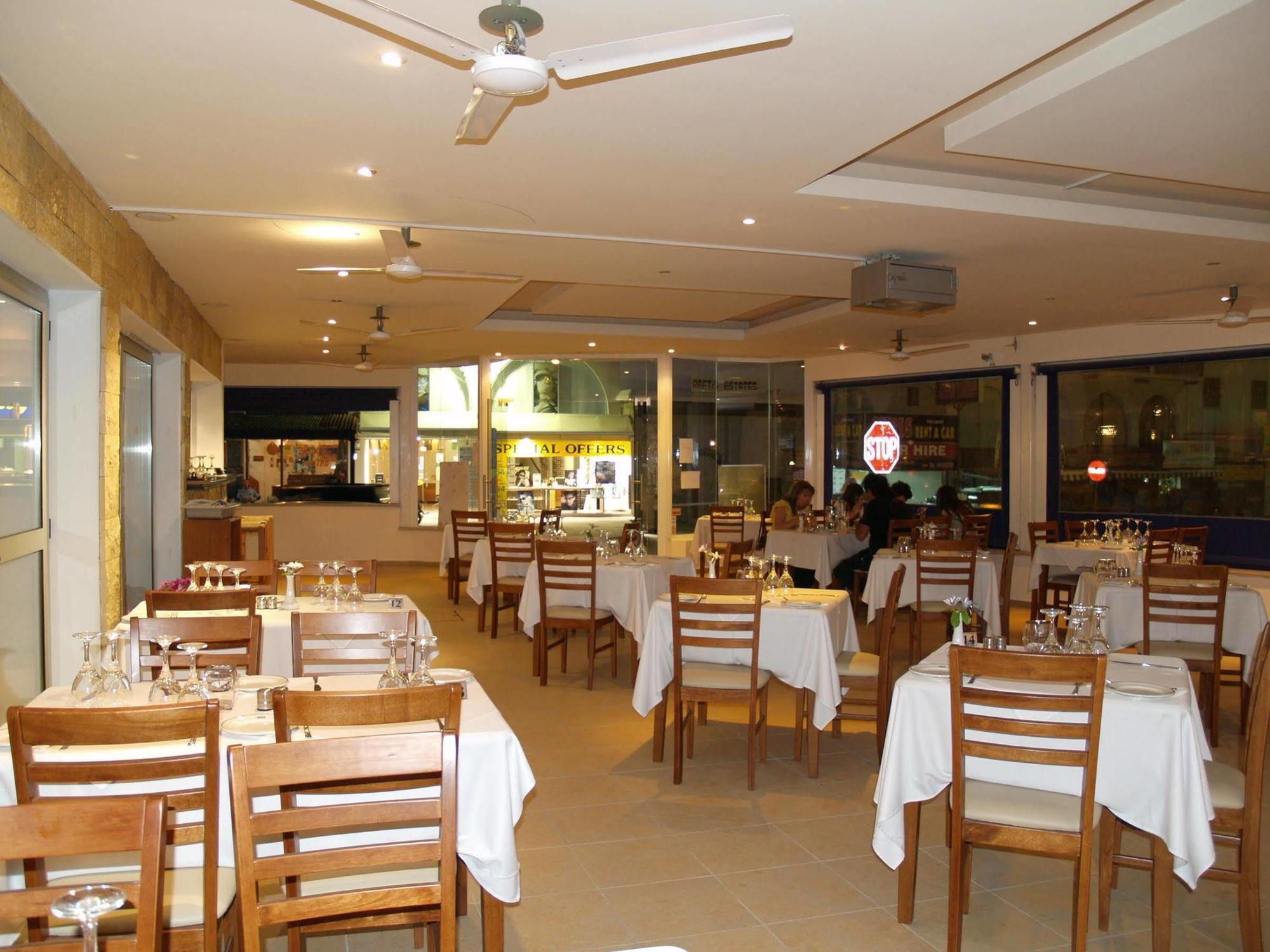 Daphne (adults Only) Aparthotel Paphos