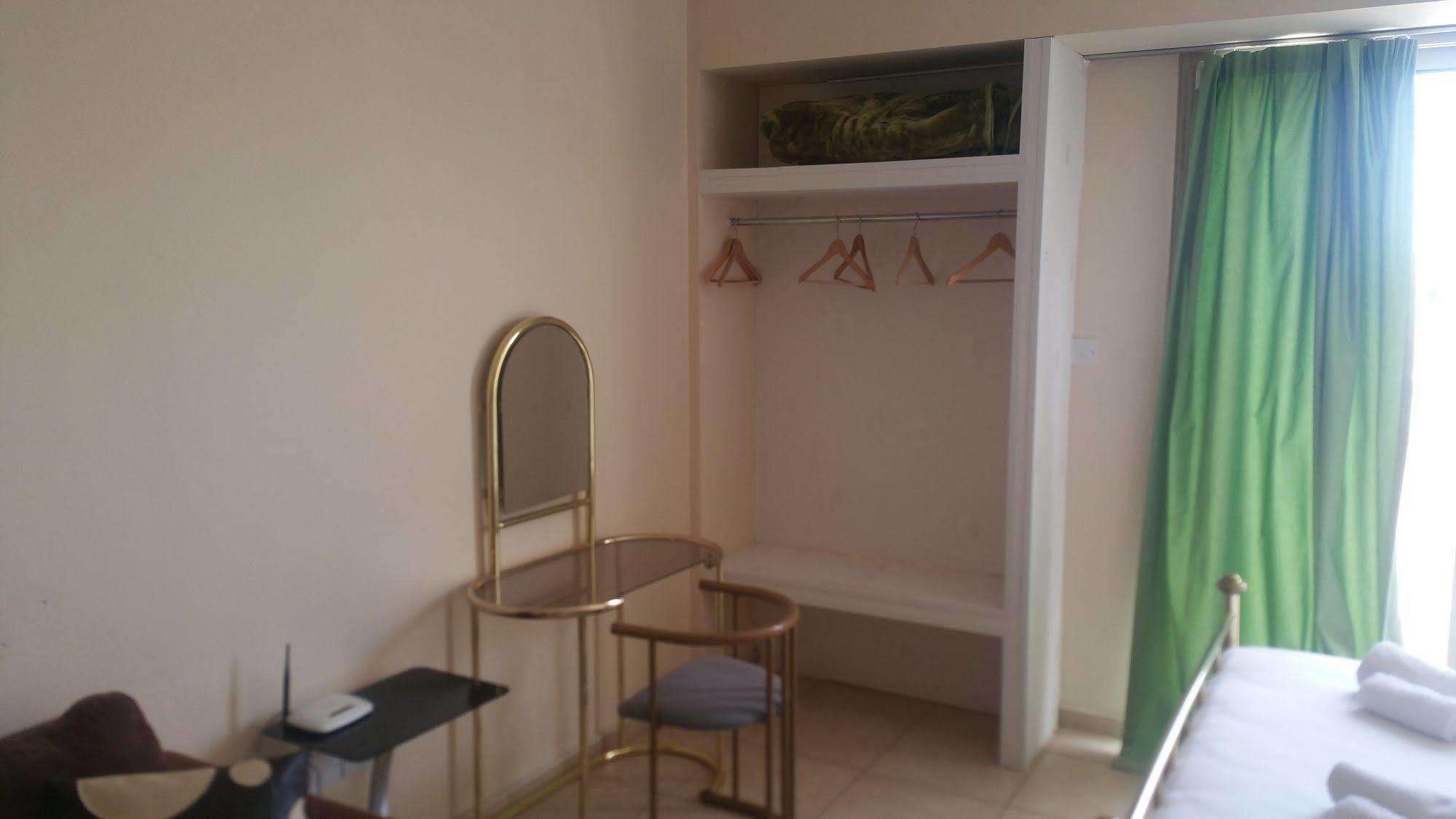 King's Holiday Apartment *