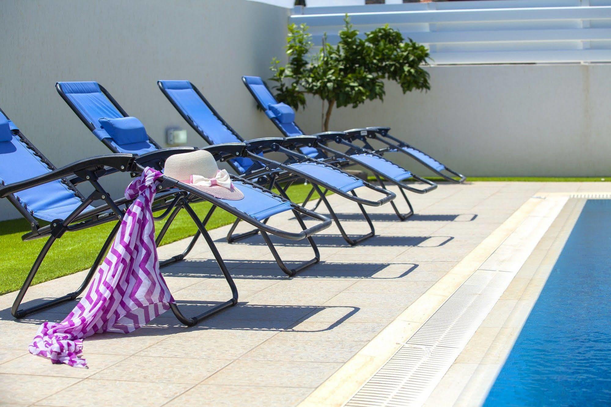 Villa Anemoni 6 *