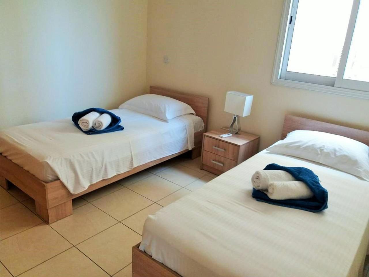 206 Sunrise Beach Apartment