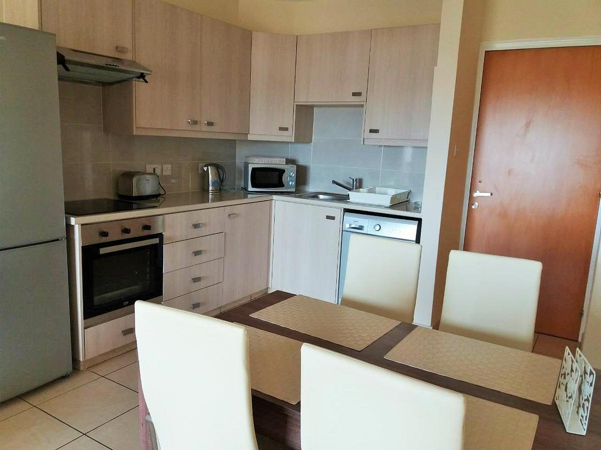 206 Sunrise Beach Apartment