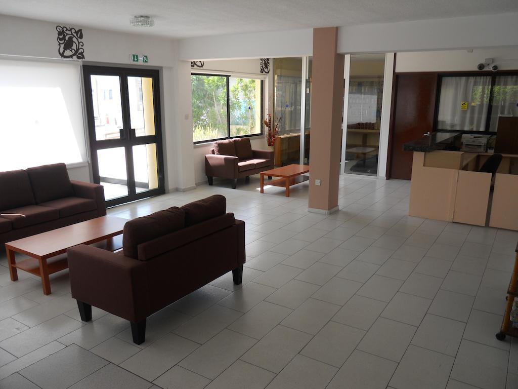 Aparthotel A Maos Agia Napa
