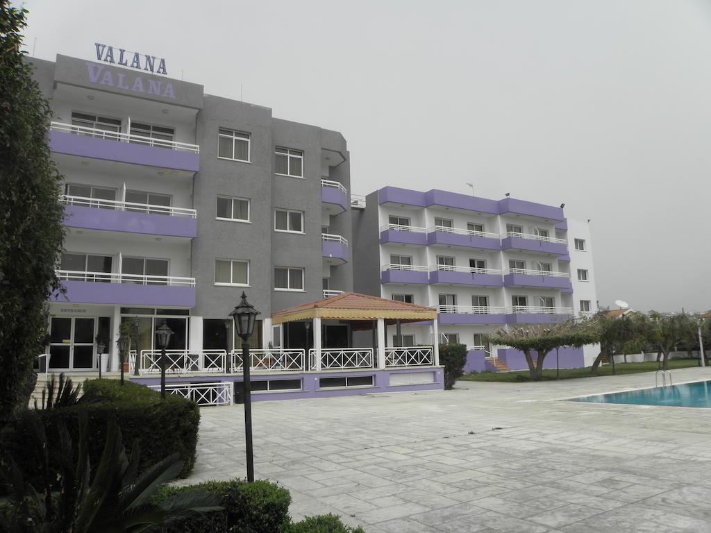 Aparthotel Valana