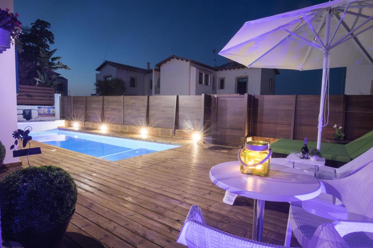 Amelie - Konnos Beach Villa