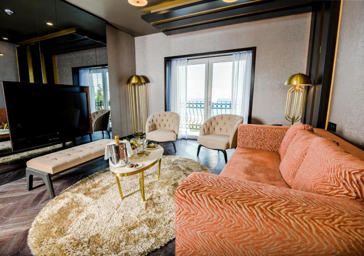 Rocks & Casino Hotel Kyrenia (Northern Cyprus)