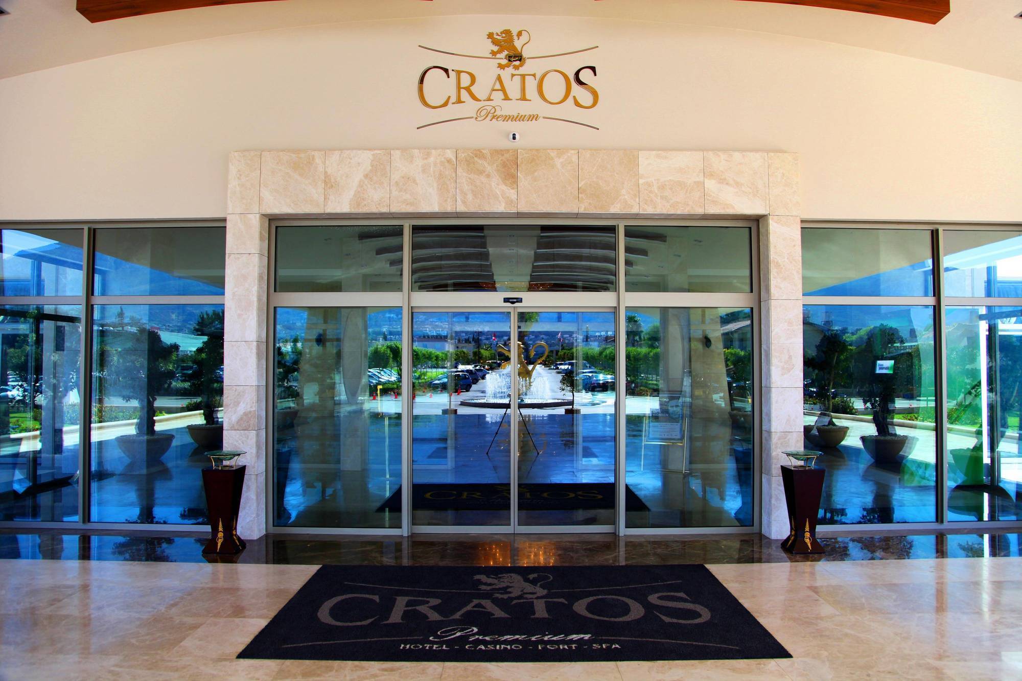Cratos Premium Hotel, Casino, Port & 5* Kazaphani