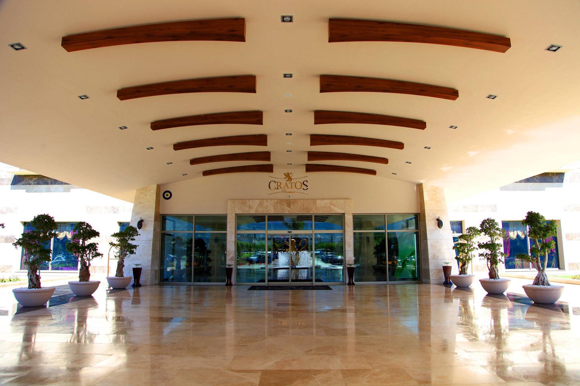 Cratos Premium Hotel, Casino, Port & Hotel 5*