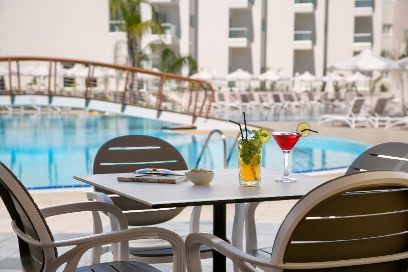 Vangelis Hotel&suites Protaras