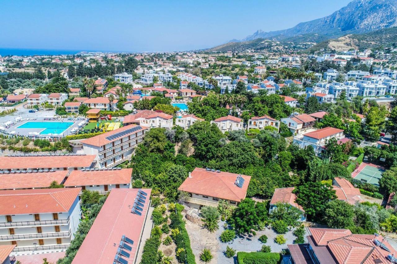 Riverside Garden & Suna's Club 4* Krini