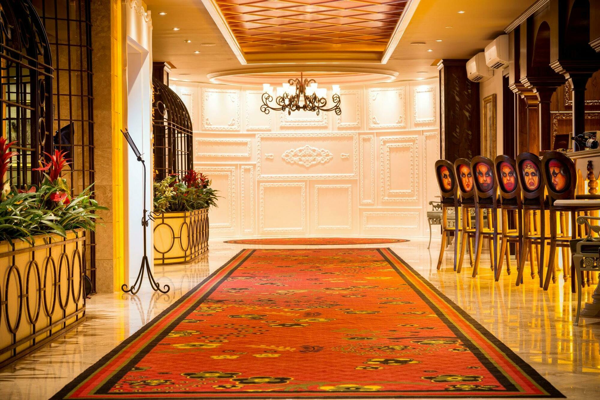 Hotel The Olive Tree 4*