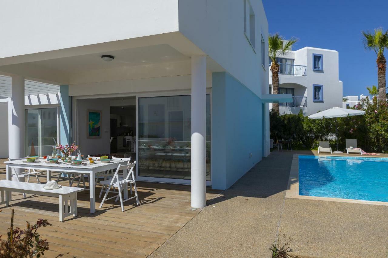 Oceania Villa *