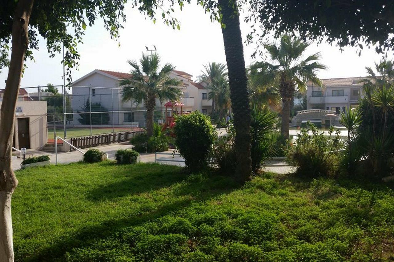 Hotel Crown Henipa