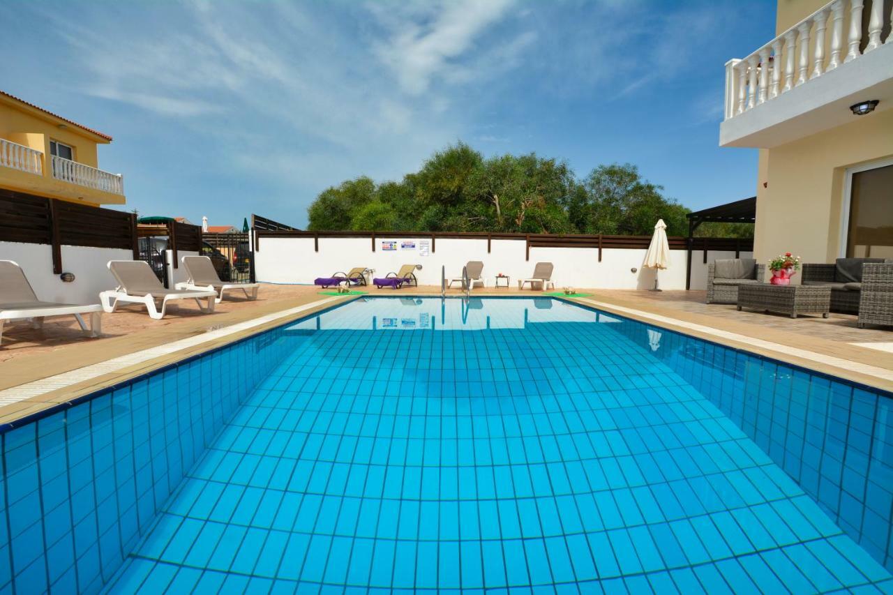 Nissi Crystal Villa Ayia Napa