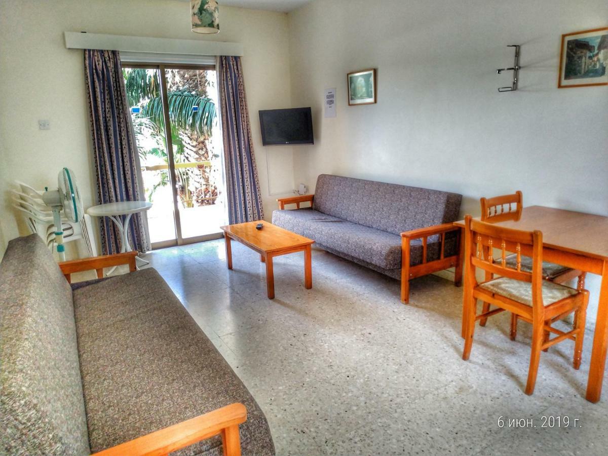 Apartamento Constantaras Protaras