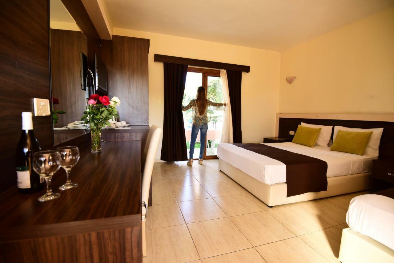 Club Simena Hotel 3*