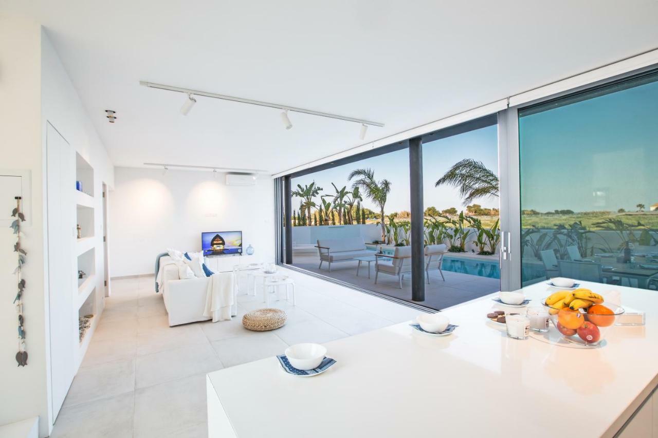 White Pearl 7 * Protaras