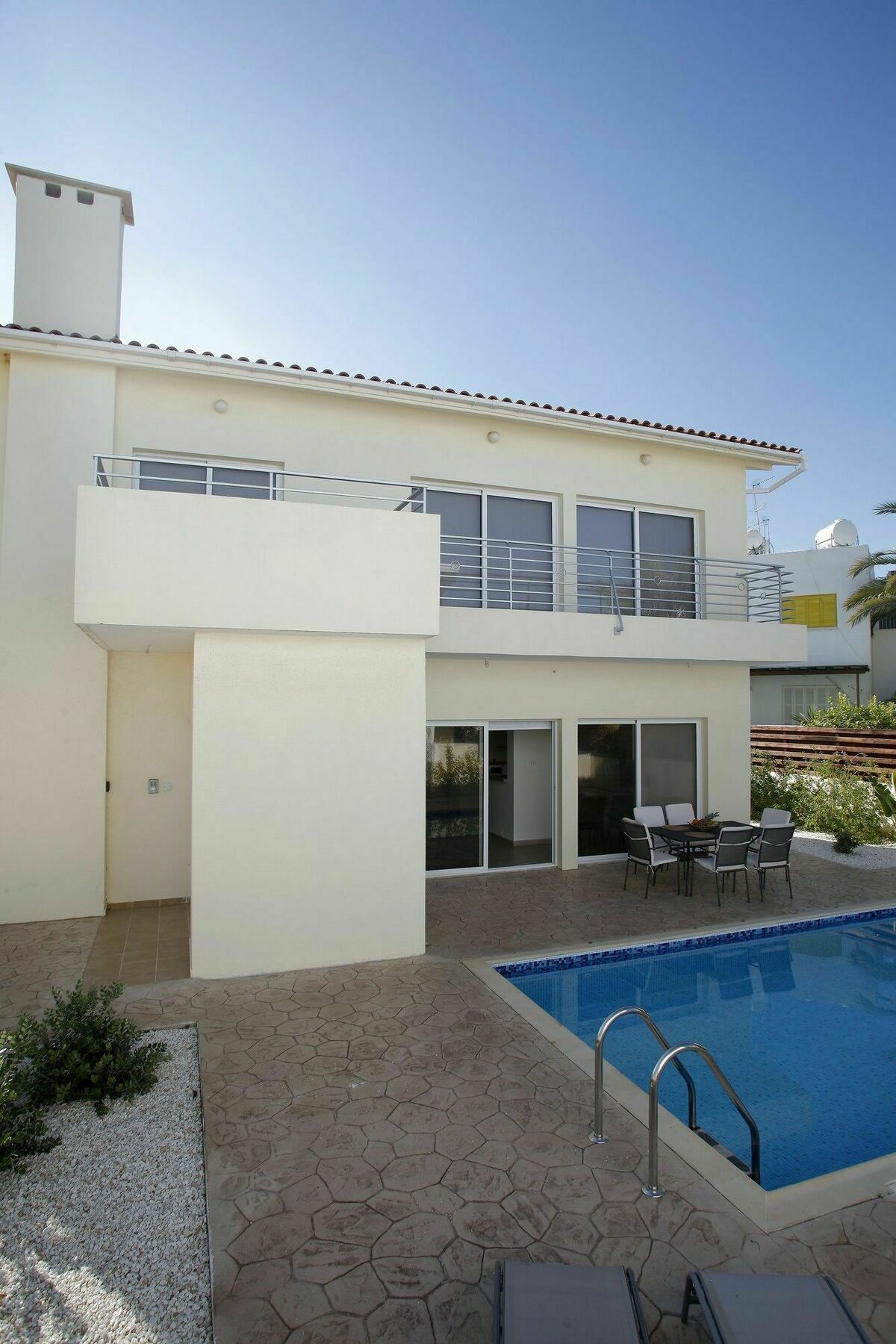 Artemis Delfini Villa *