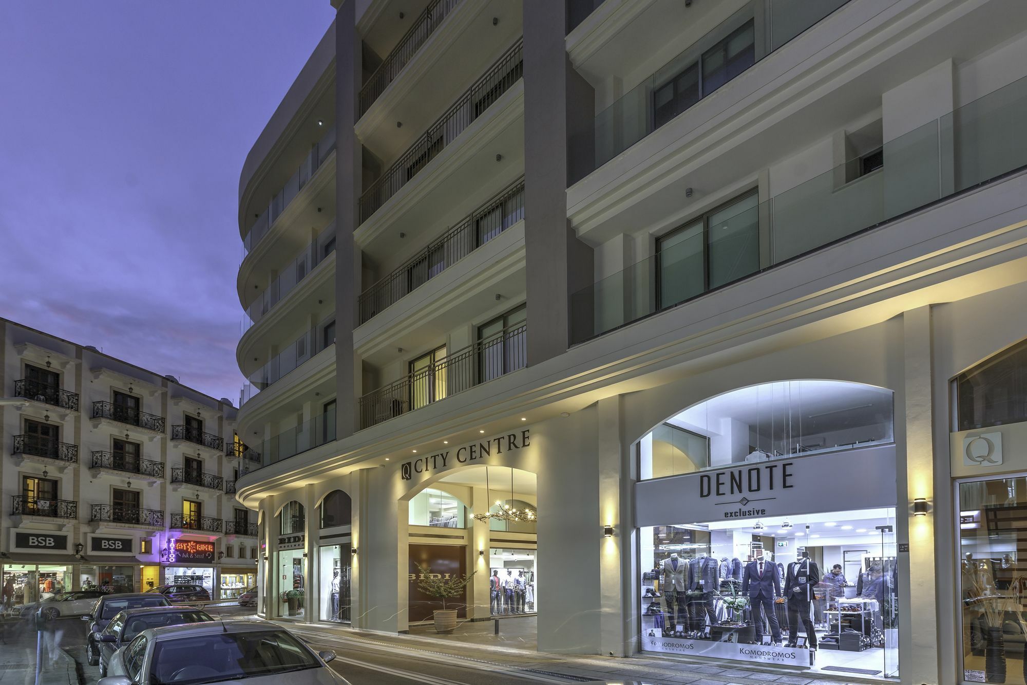 Qcc Apartment *