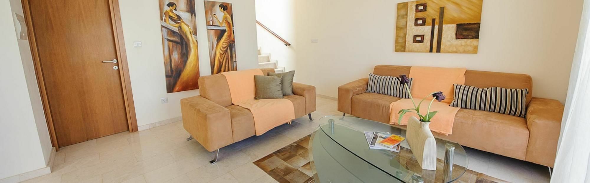 Rent Private Villa 010