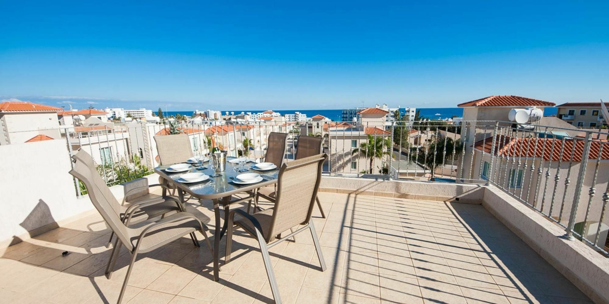 045 Protaras