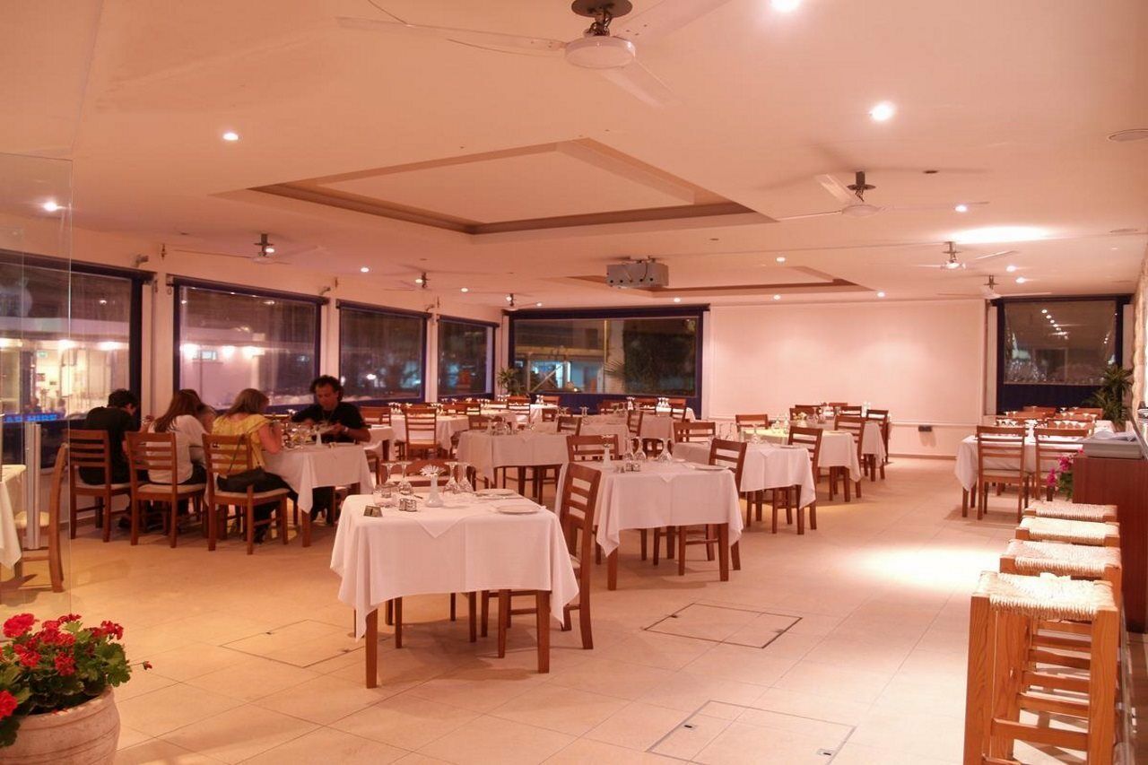 Aparthotel Daphne (adults Only) Paphos