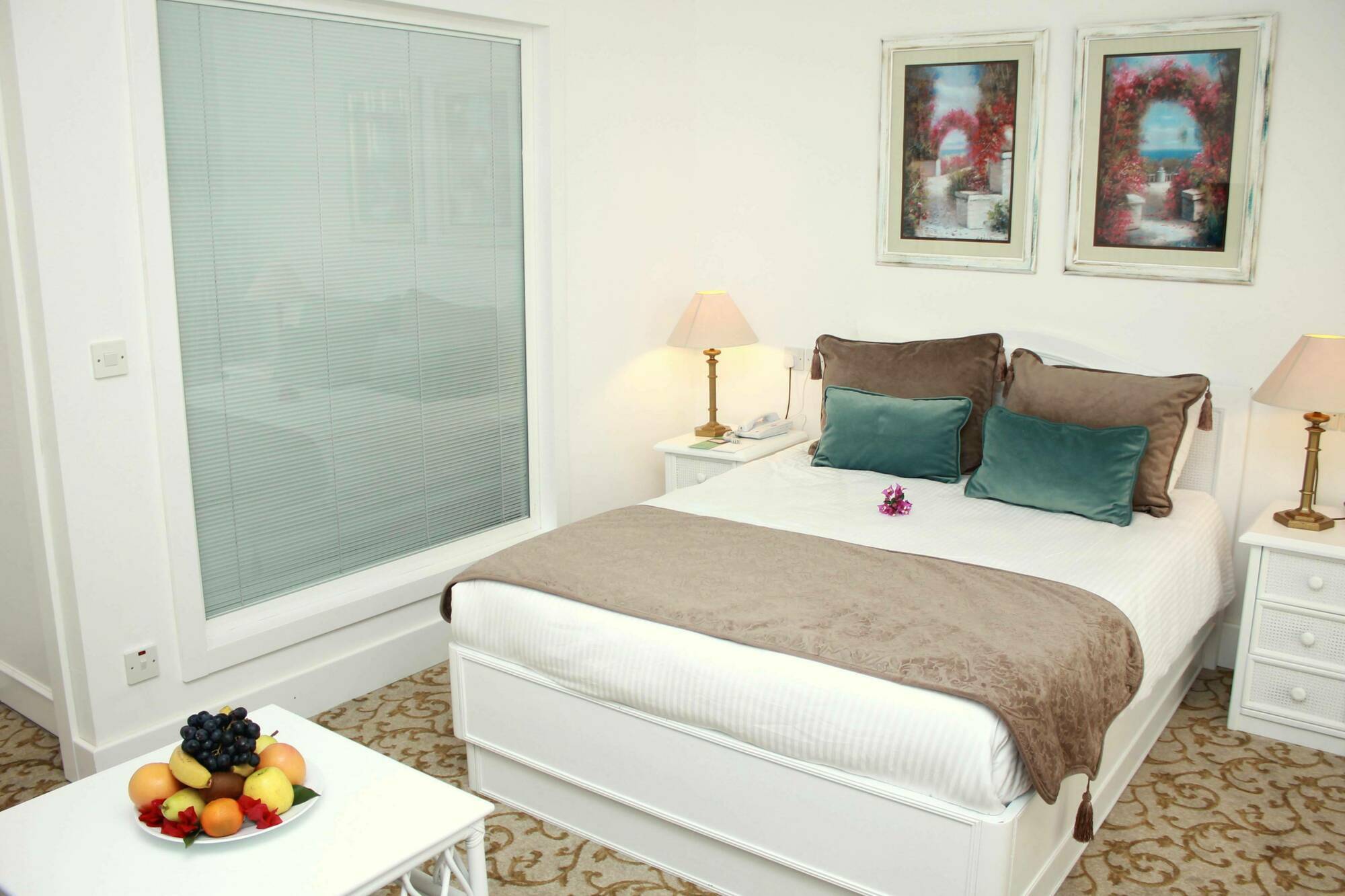 Hotel The Olive Tree 4*