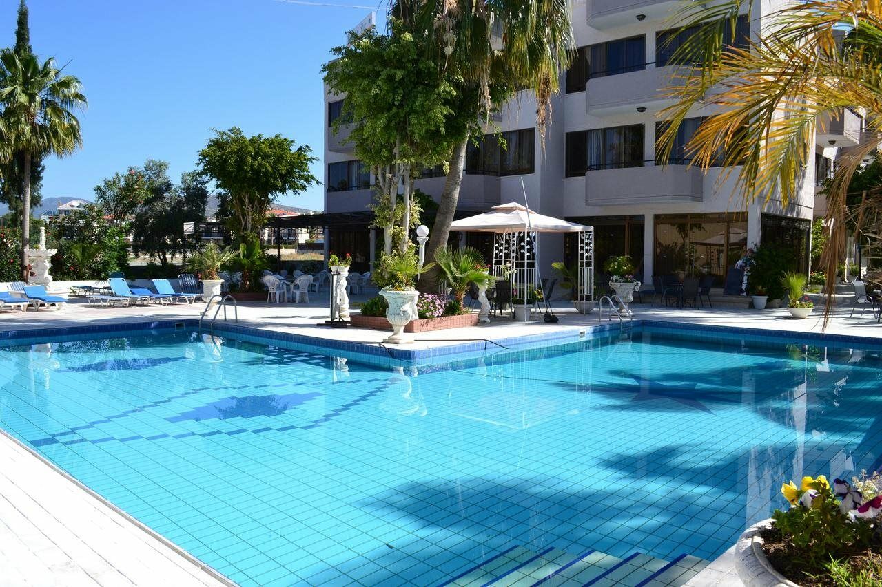 Tasiana Star Complex 2*