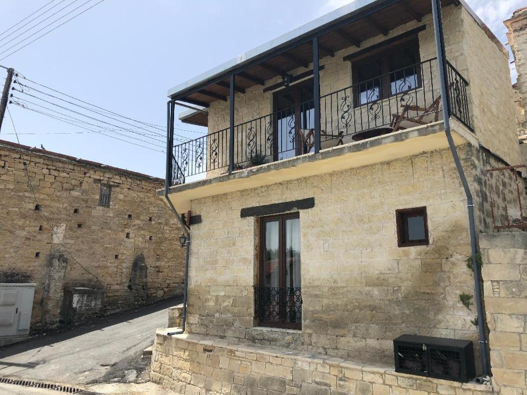 Pachna - Village Life Country house *