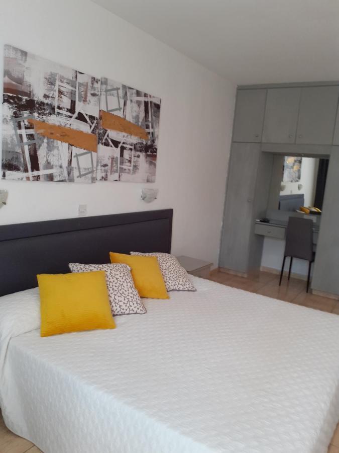 Aparthotel Irene's 2*
