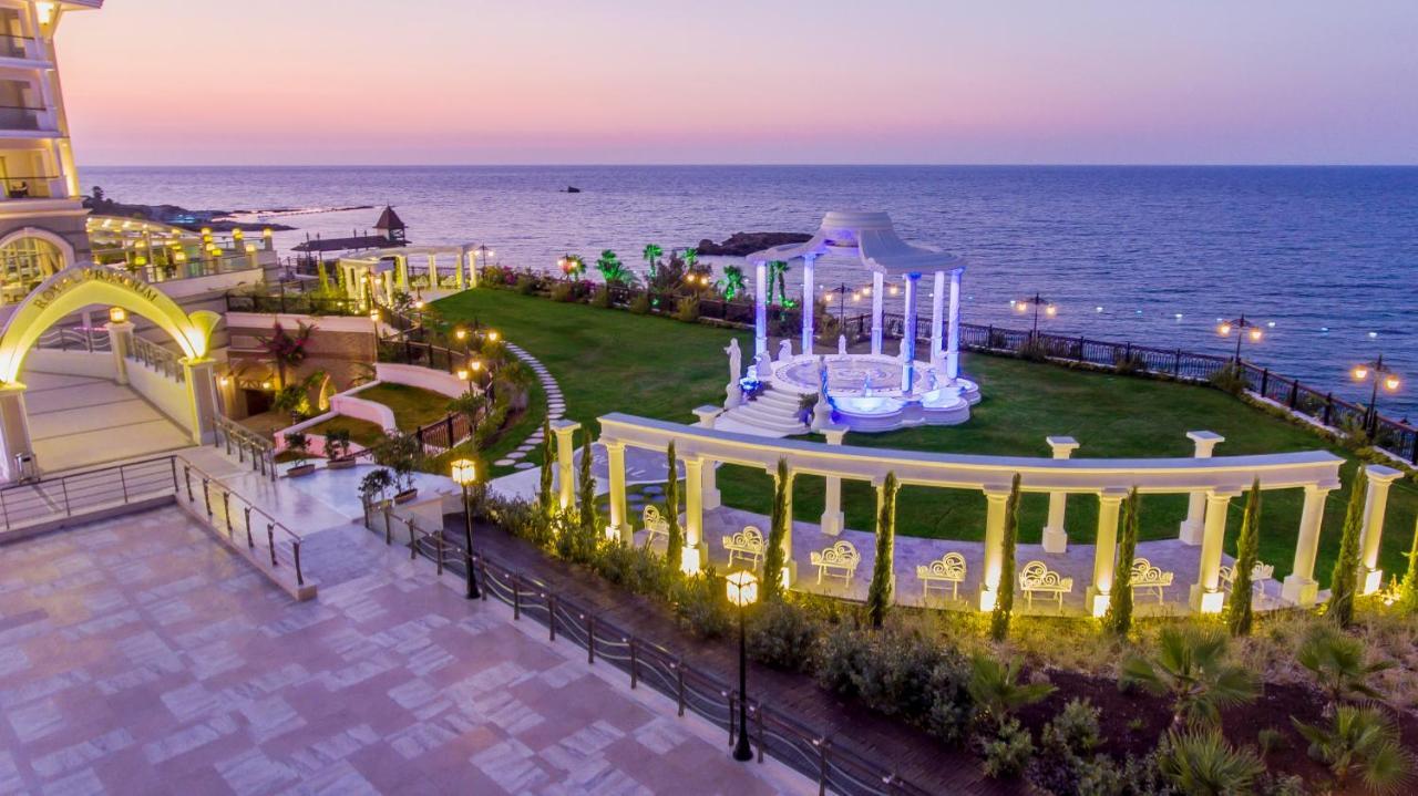 Hotel Merit Royal Premium Casino & 5*
