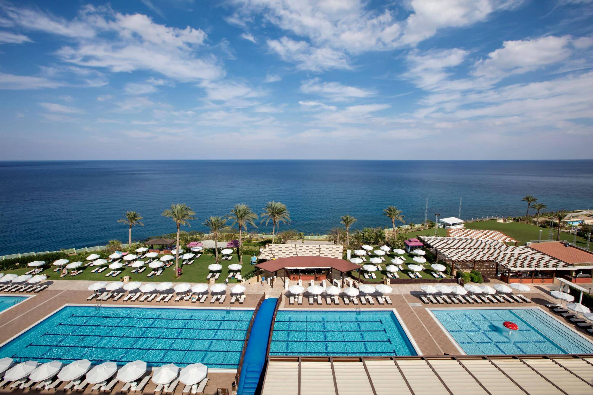 Hotel Mercure Cyprus Casino & Wellness 5*