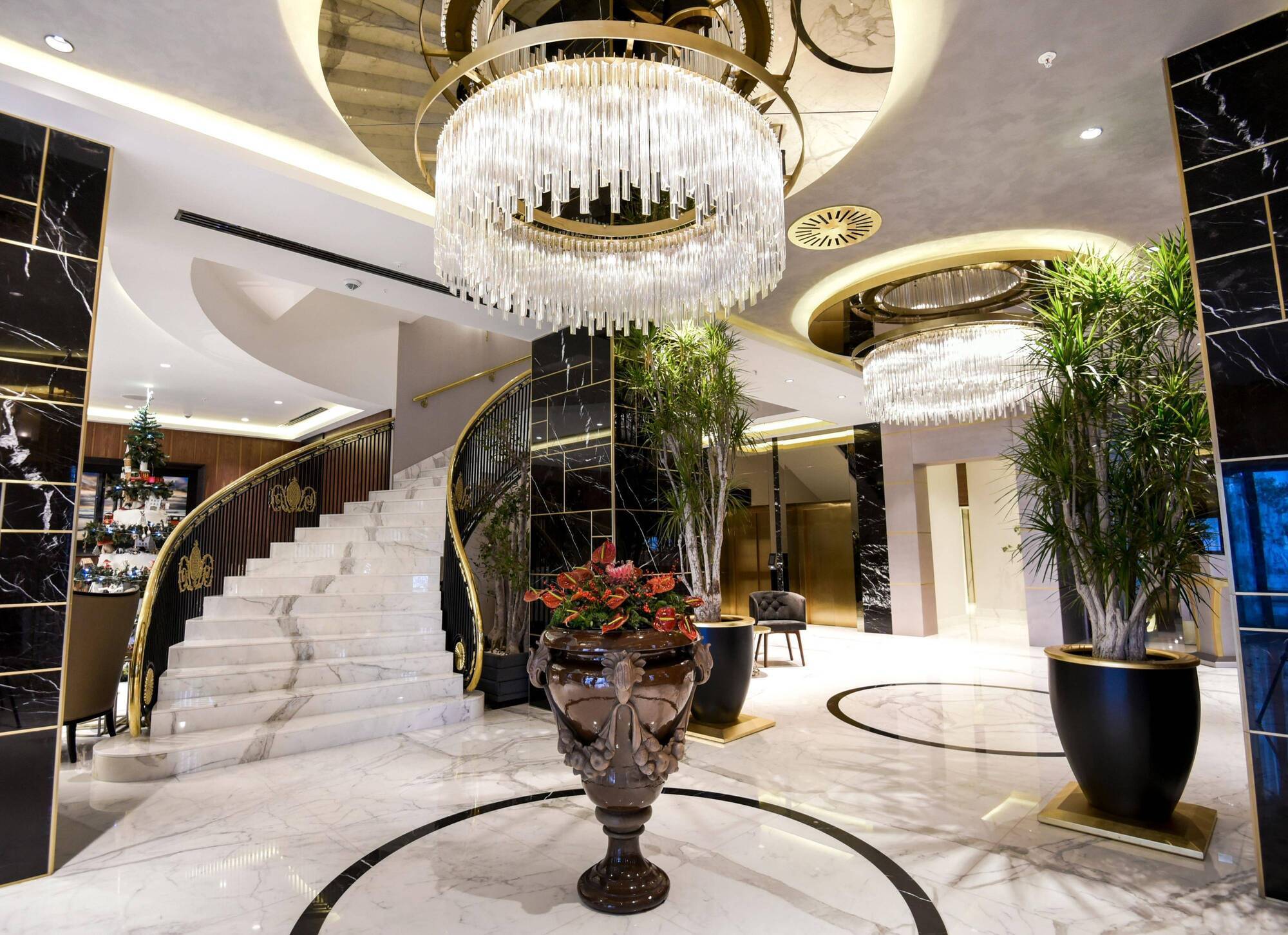 Rocks & Casino Hotel