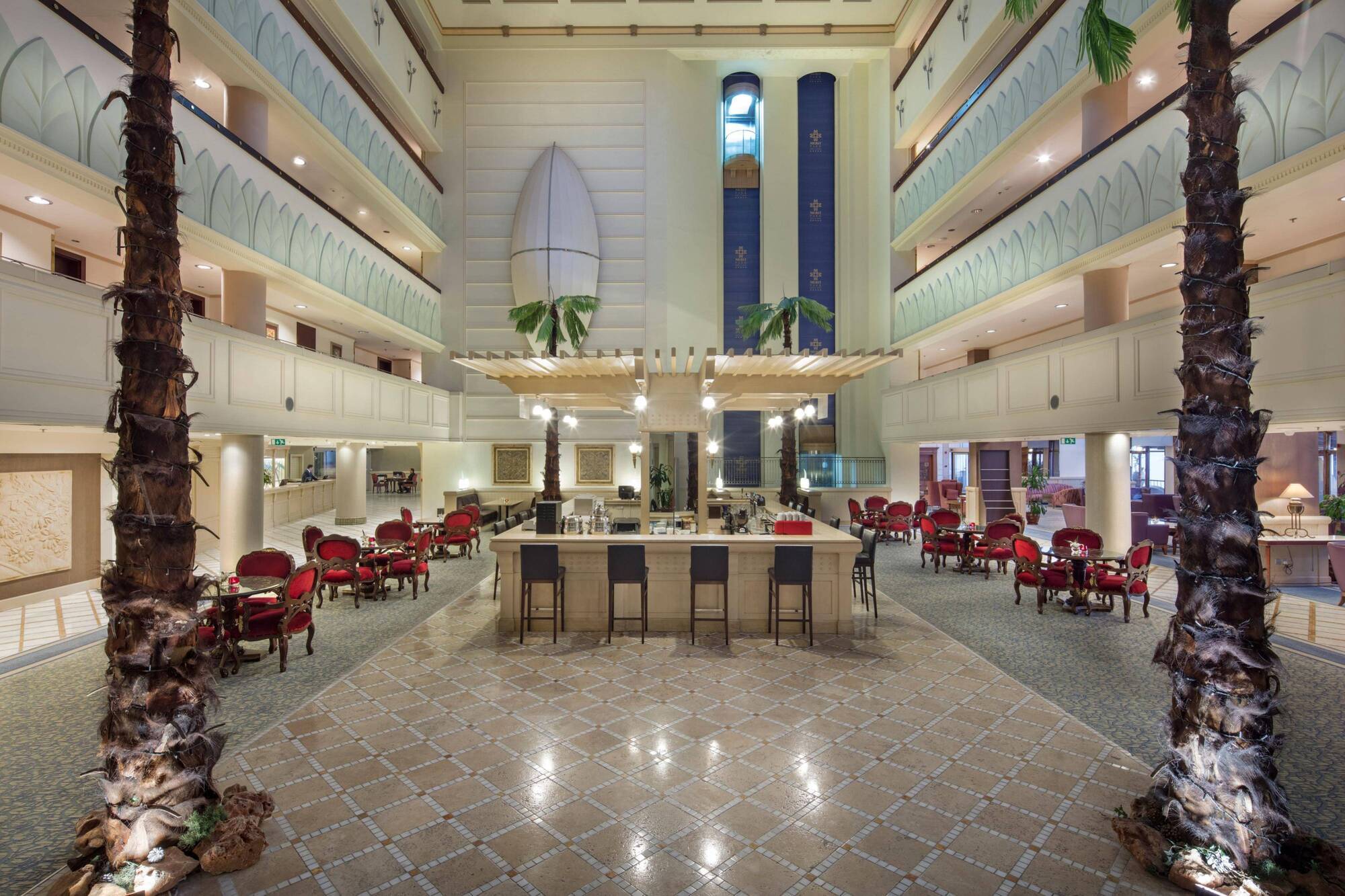 Hotel Mercure Cyprus Casino & Wellness 5*