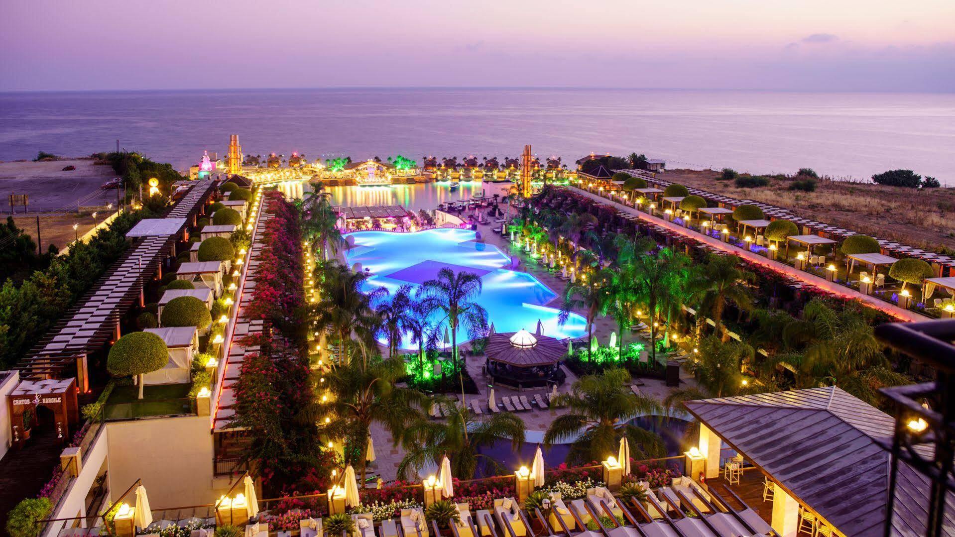 Cratos Premium Hotel, Casino, Port & 5* Kazaphani