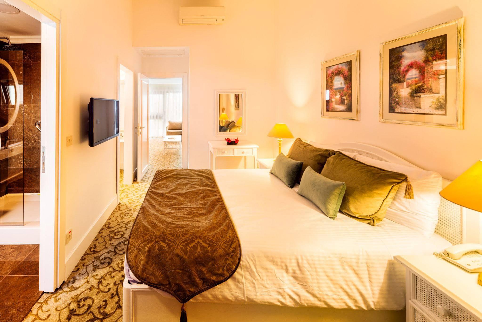 The Olive Tree 4* Agios Epiktitos